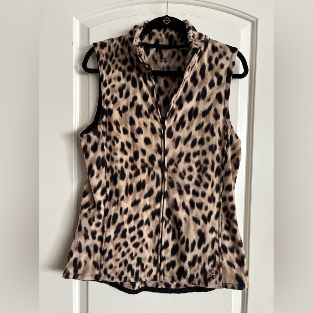 Cuddl Duds Leopard Print Fleecewear with Stretch Vest